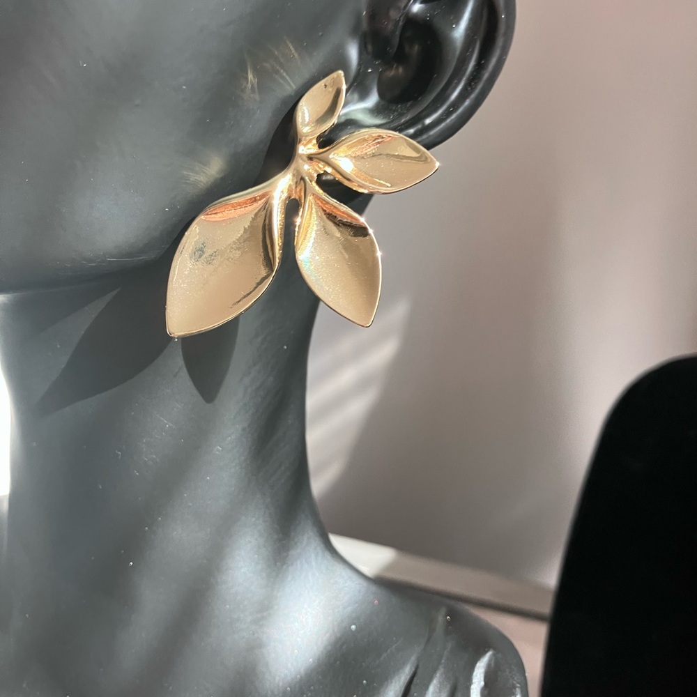 Anne Klein Gold Leaf Design Earrings